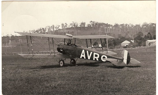 PLANEAVRO.jpg